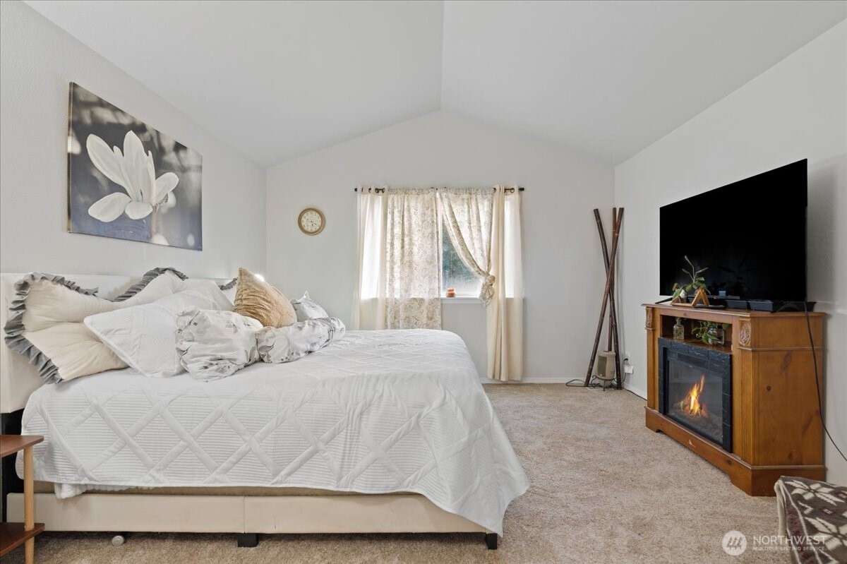 21714 64th Avenue Ct E, Spanaway, WA 98387