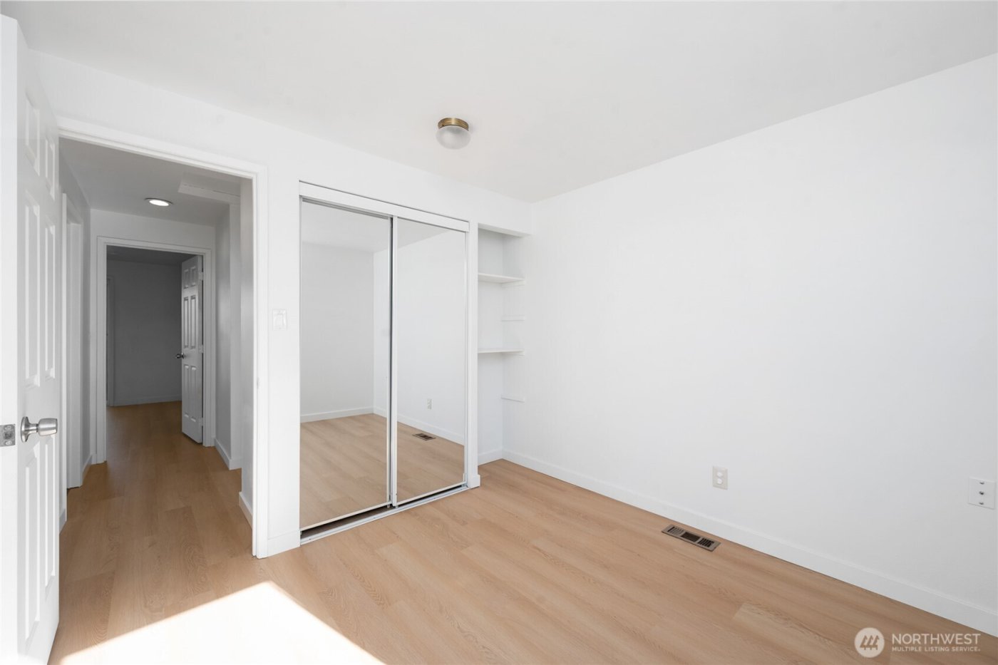 7918 W Golf Course Drive , Blaine, WA 98230