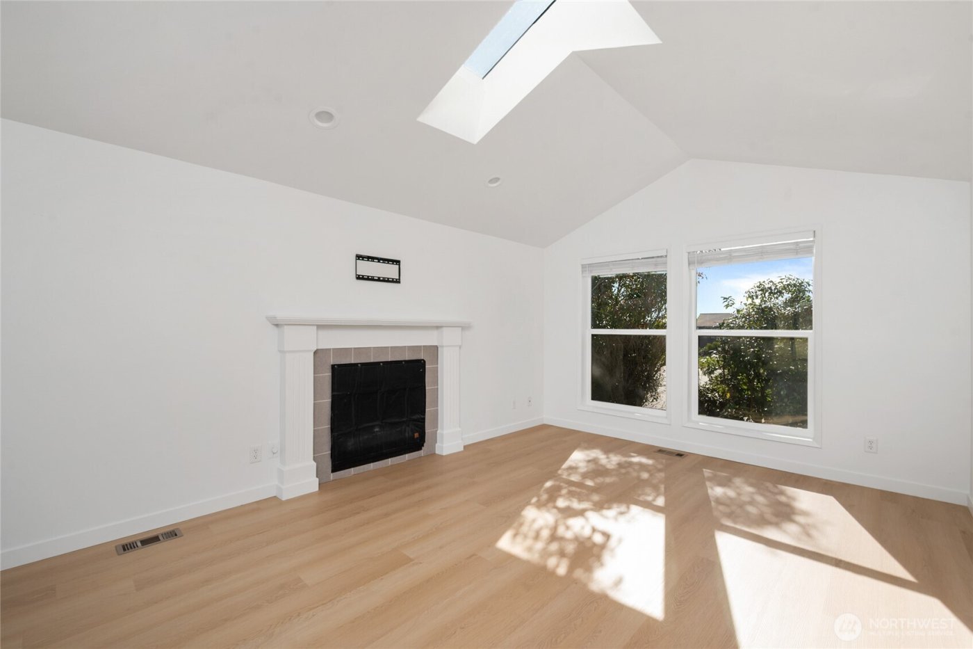 7918 W Golf Course Drive , Blaine, WA 98230