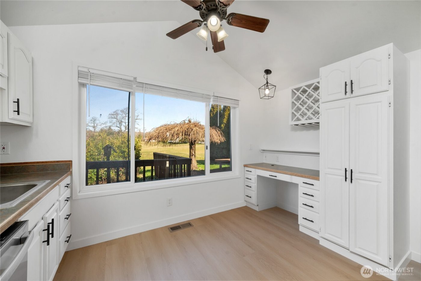 7918 W Golf Course Drive , Blaine, WA 98230