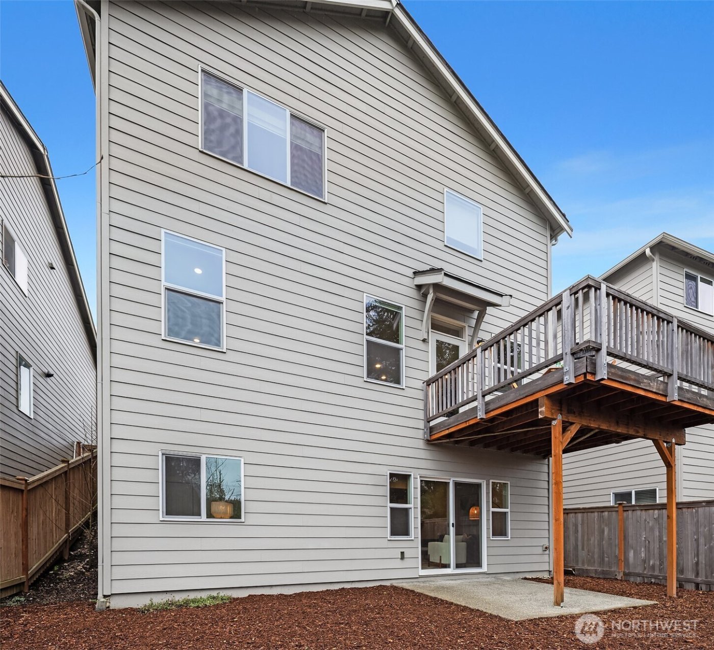 27926 219th Place SE, Maple Valley, WA 98038