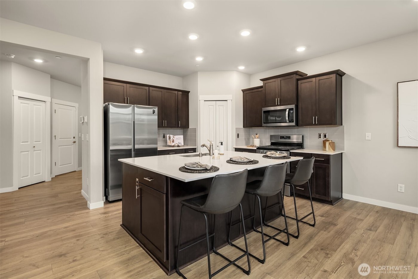 27926 219th Place SE, Maple Valley, WA 98038