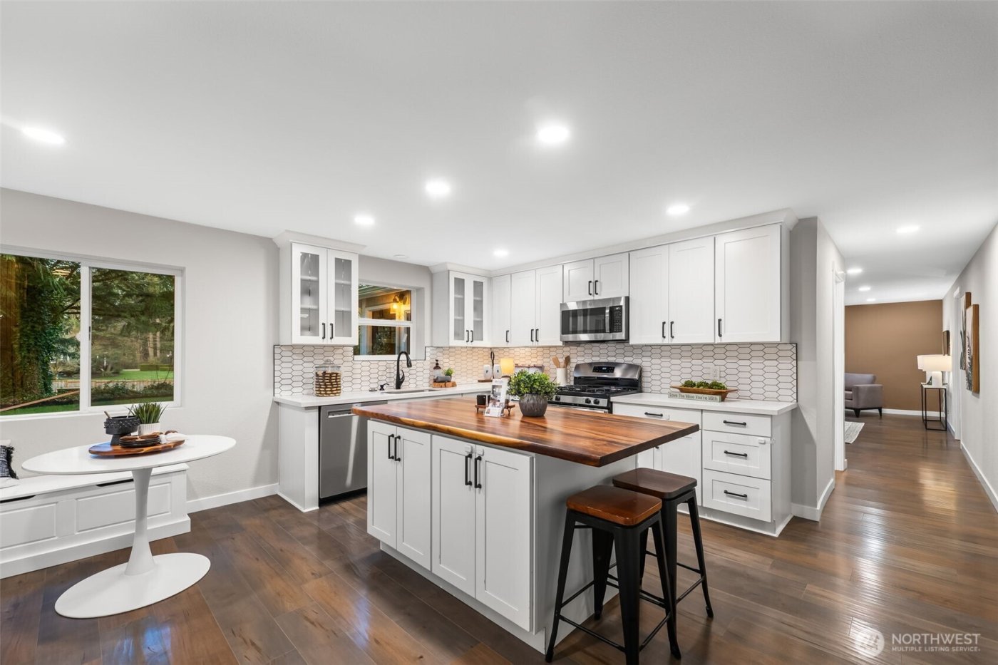 7005 54th Avenue NW, Gig Harbor, WA 98335