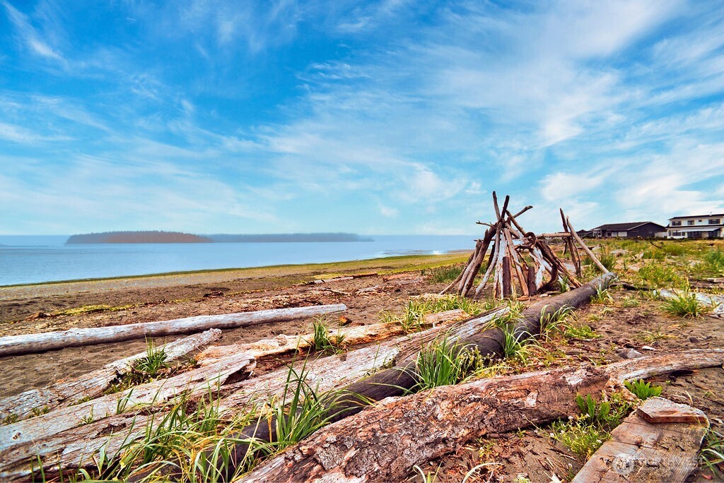 37971 Brant Road NE, Hansville, WA 98340