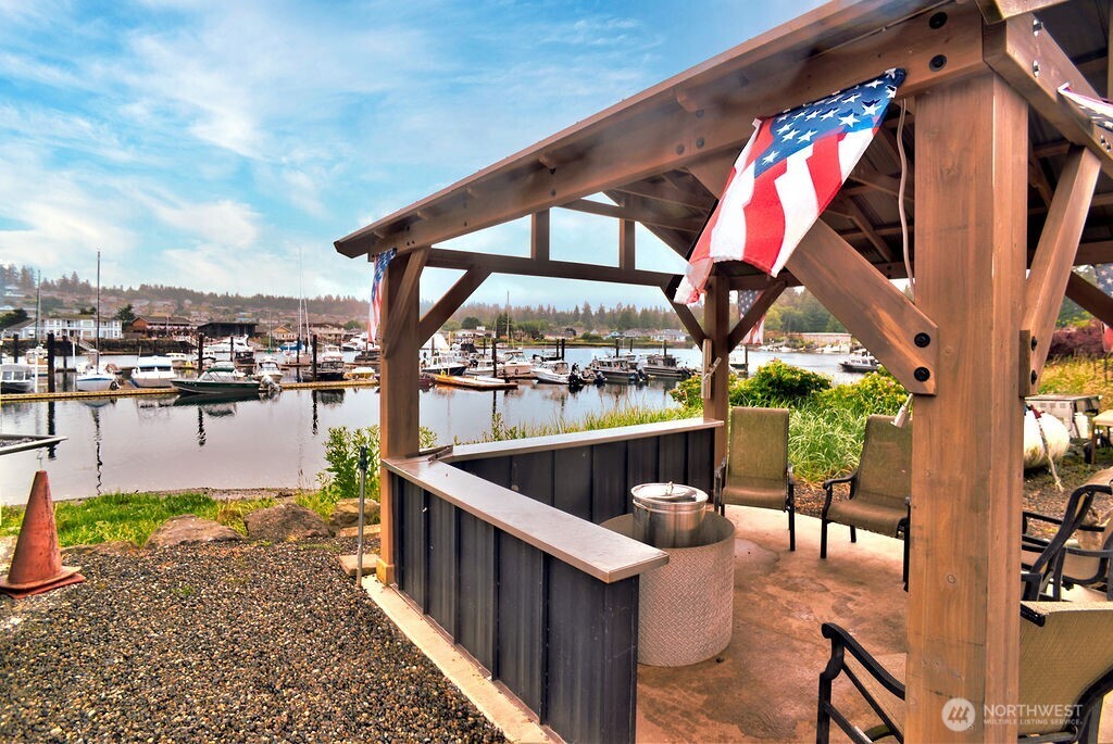 37971 Brant Road NE, Hansville, WA 98340