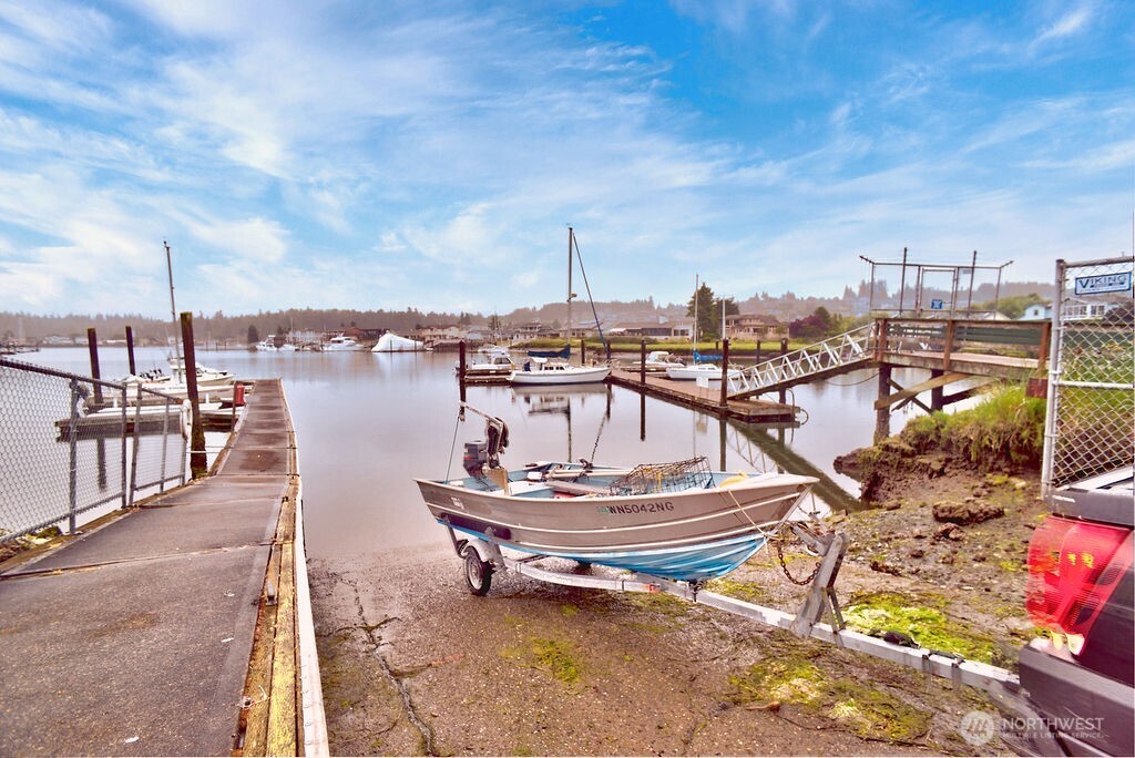 37971 Brant Road NE, Hansville, WA 98340