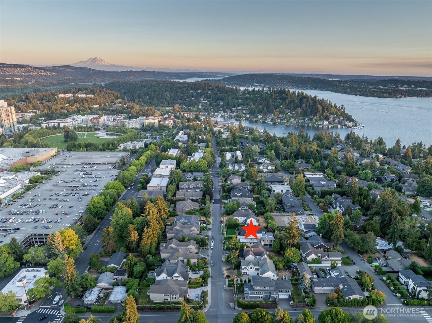 719 99th Avenue NE, Bellevue, WA 98004