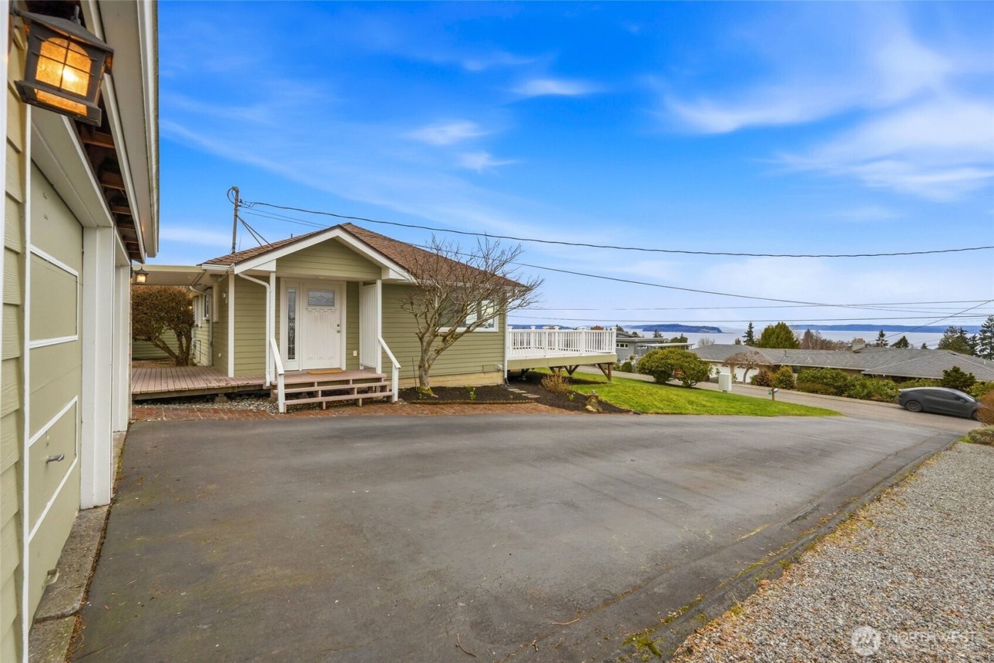 2602 Hillside Lane , Everett, WA 98203