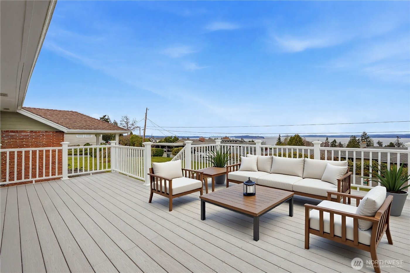 2602 Hillside Lane , Everett, WA 98203