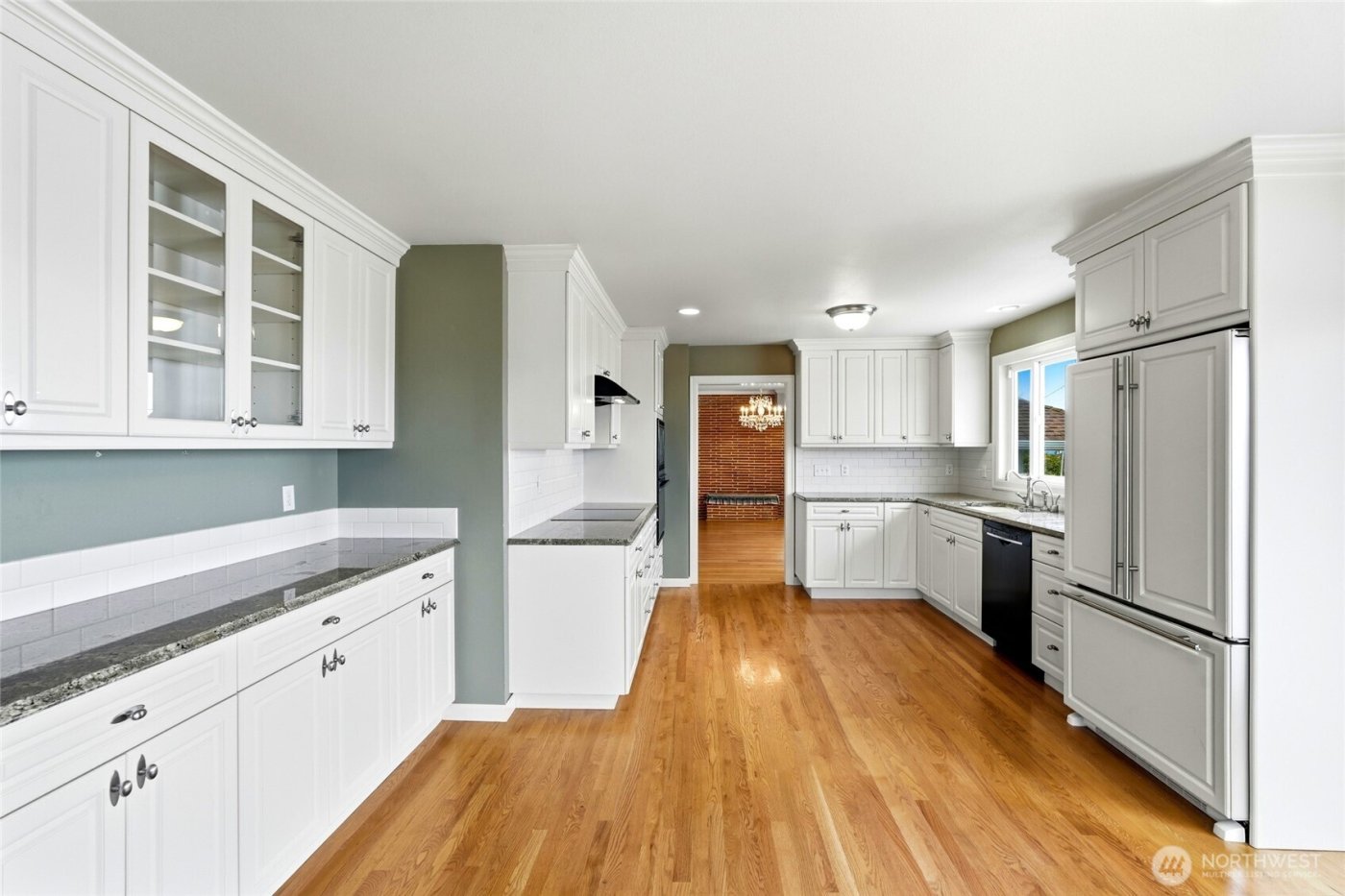 2602 Hillside Lane , Everett, WA 98203