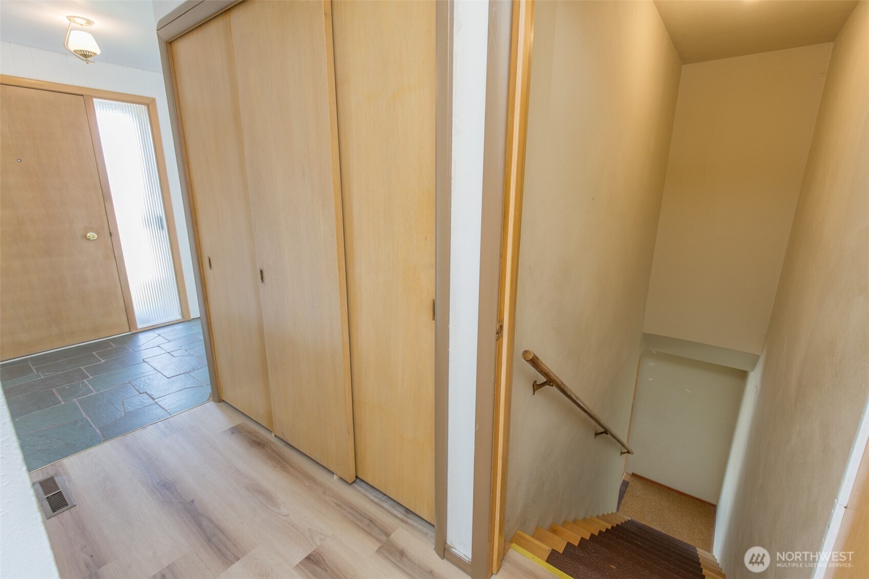 124 Fogarty Avenue , Port Angeles, WA 98362