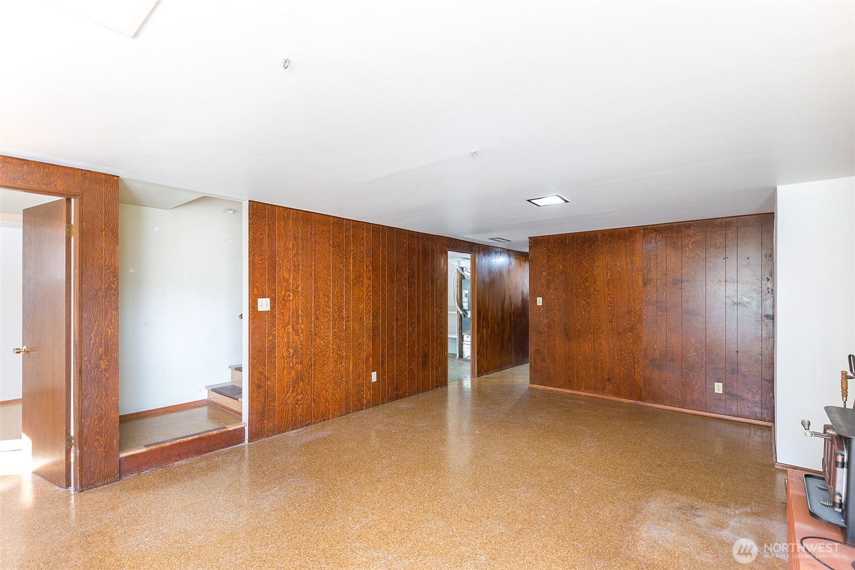 124 Fogarty Avenue , Port Angeles, WA 98362