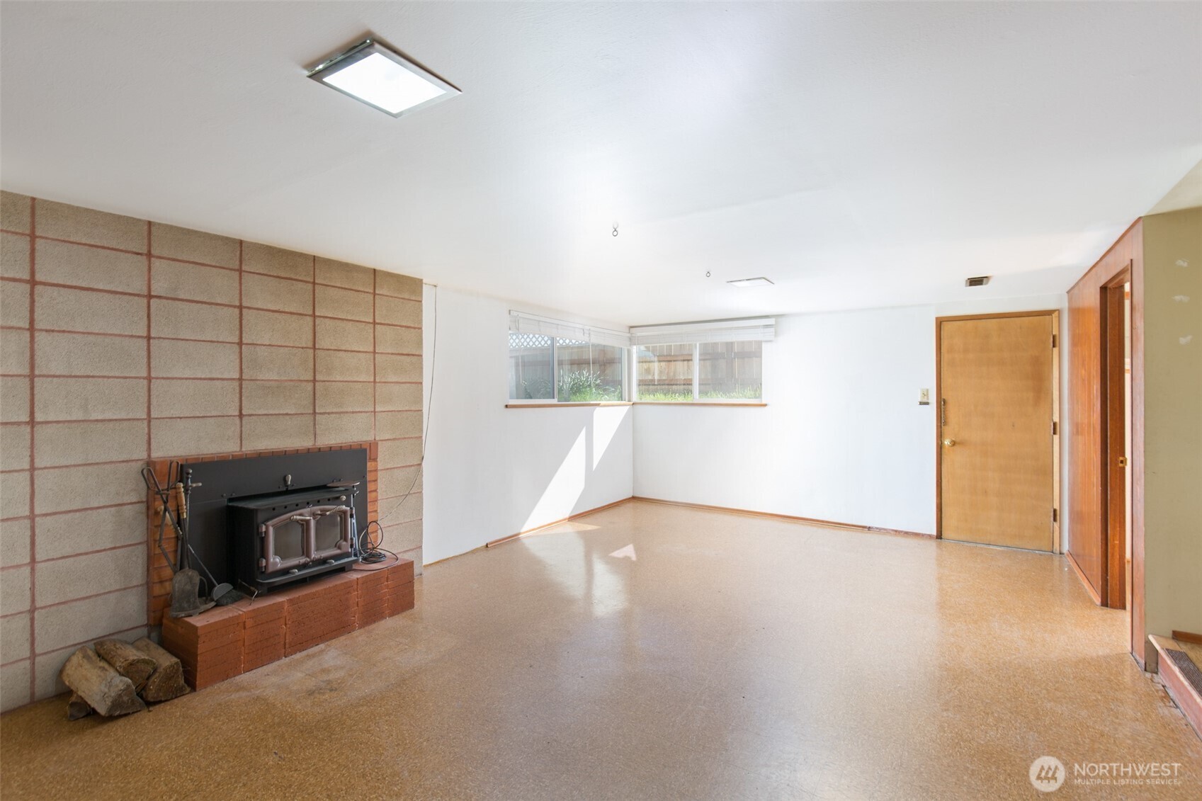 124 Fogarty Avenue , Port Angeles, WA 98362