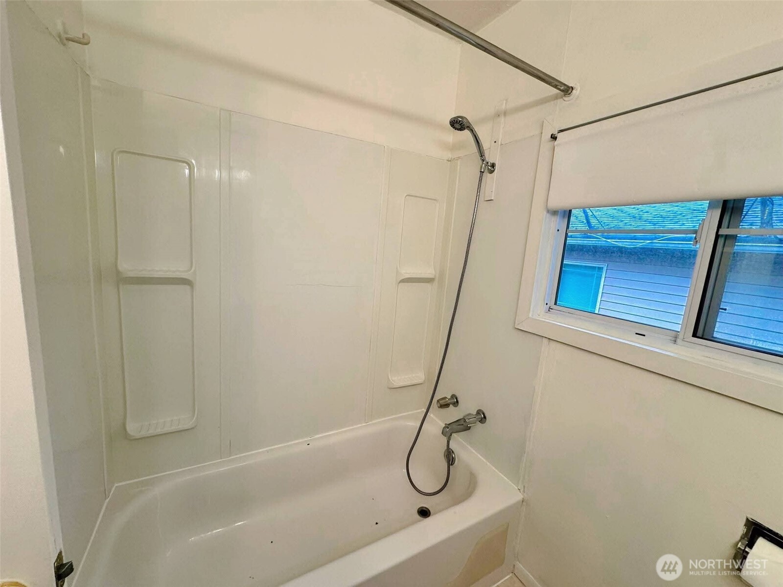 1506 S 43rd street , Tacoma, WA 98418