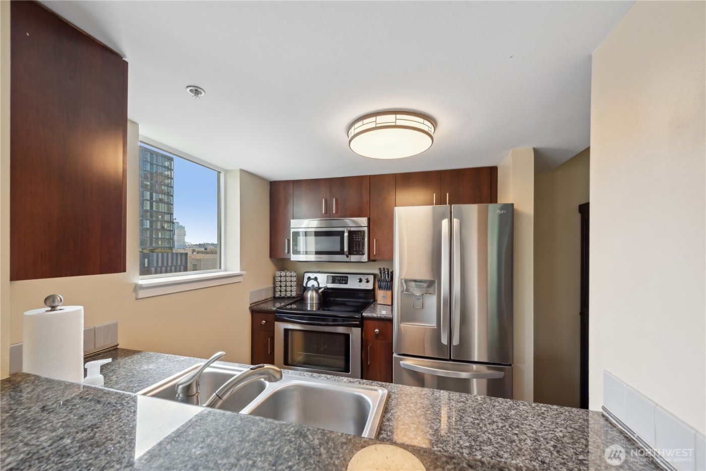 108 5th Avenue S #506, Seattle, WA 98104