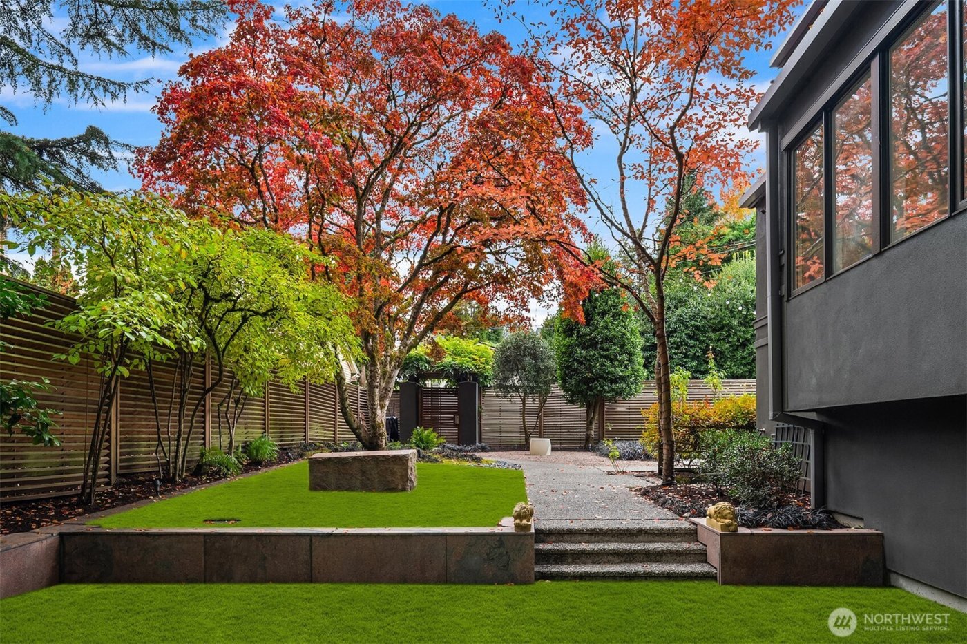 1615 39th Avenue E, Seattle, WA 98112