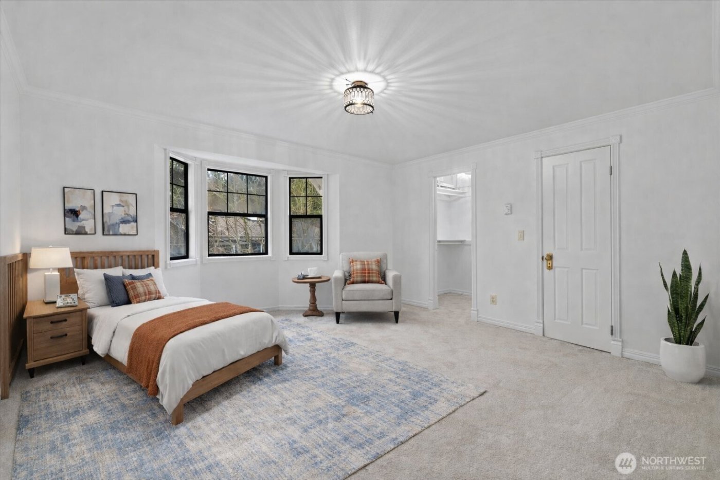 19524 230TH Avenue NE, Woodinville, WA 98077