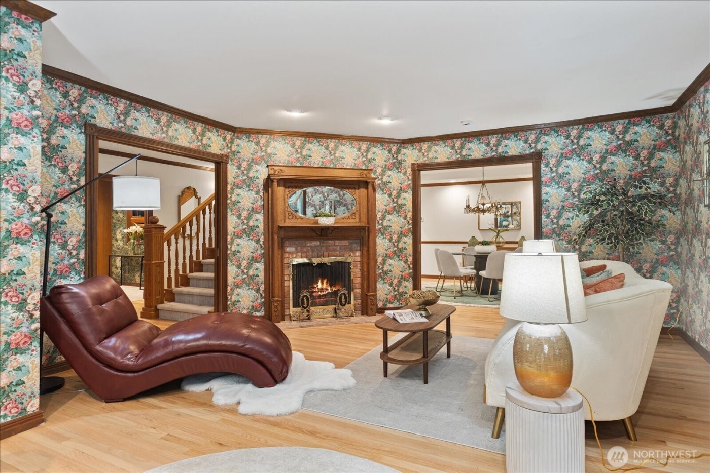 19524 230TH Avenue NE, Woodinville, WA 98077