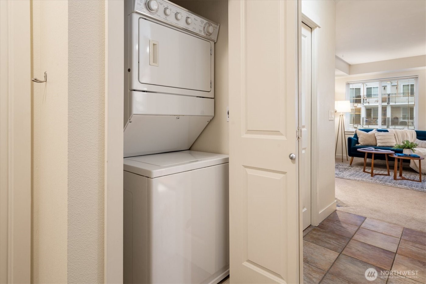 1545 NW 57th Street #409, Seattle, WA 98107