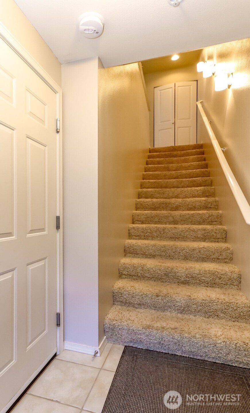 15325 SE 155th Place #I-3, Renton, WA 98058