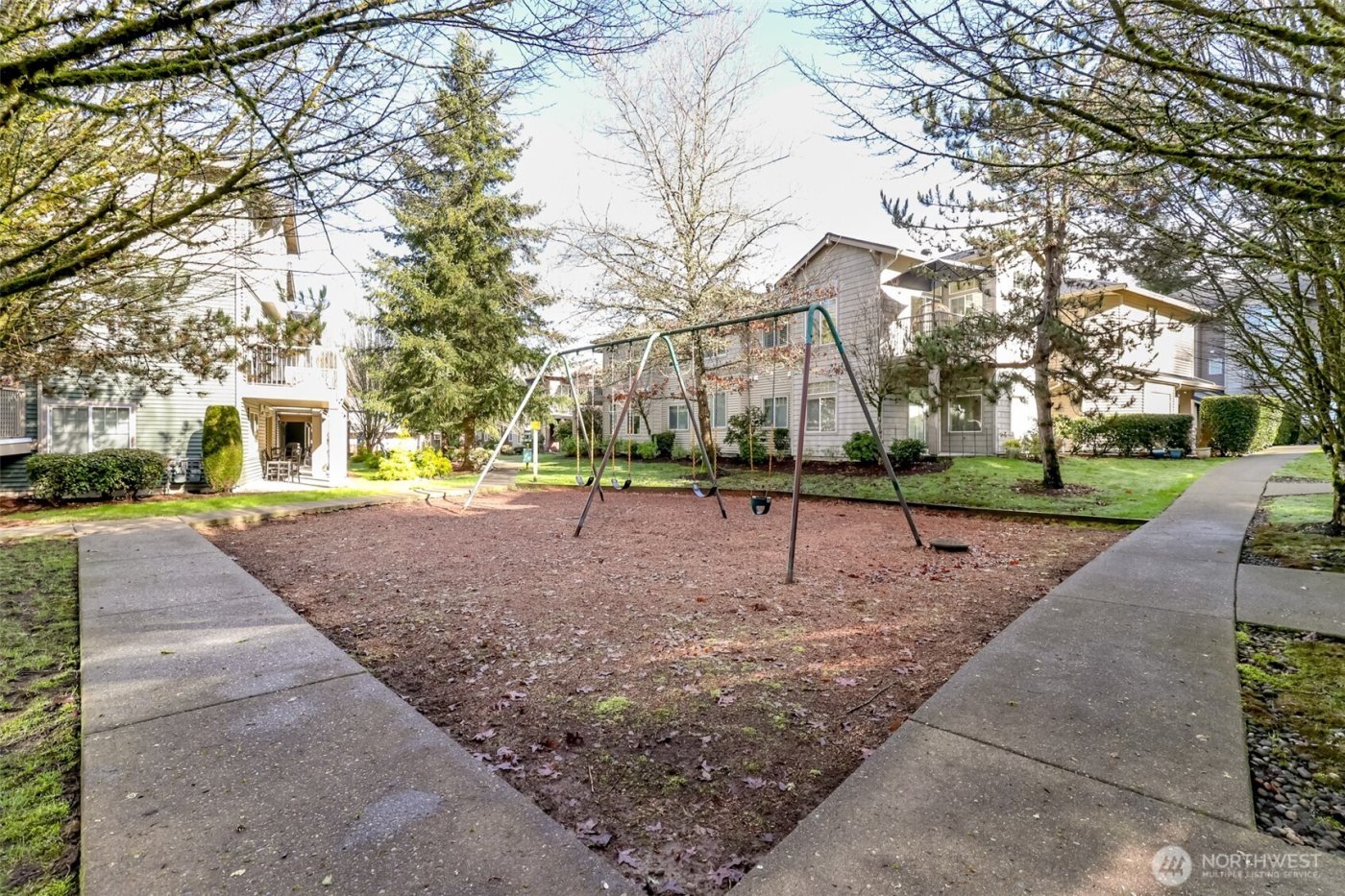 15325 SE 155th Place #I-3, Renton, WA 98058
