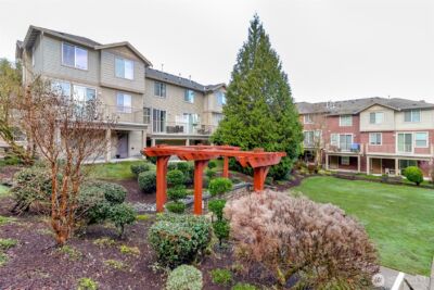 15325 SE 155th Place #I-3, Renton, WA 98058 - Photo 31