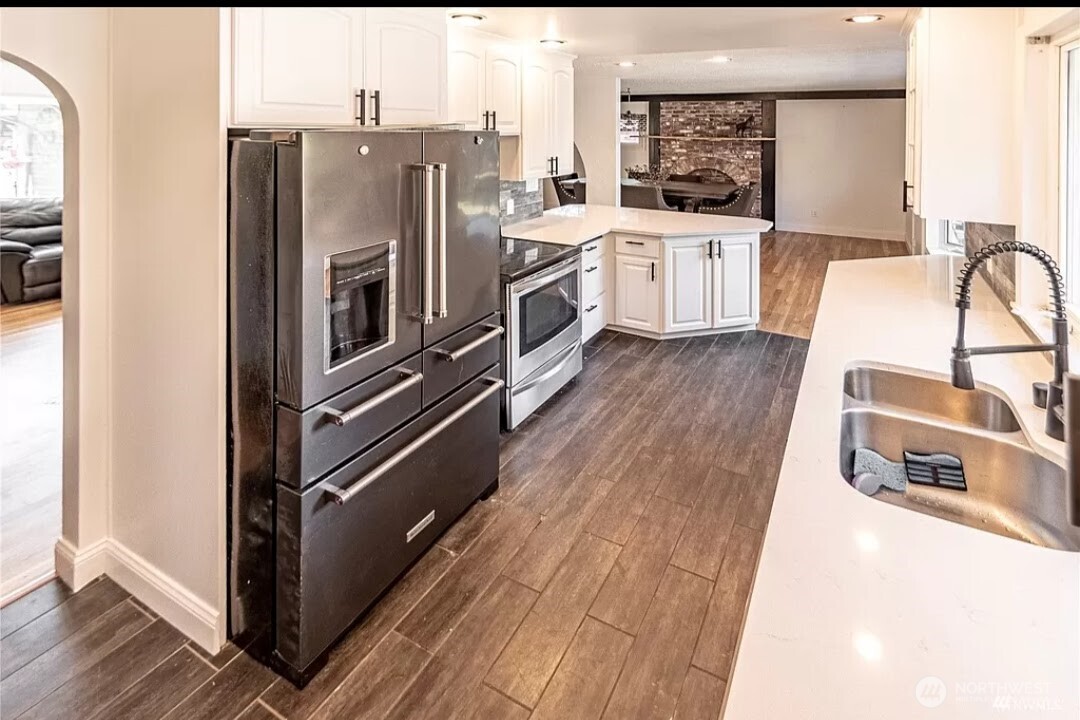 1810 S 261st Place , Des Moines, WA 98198