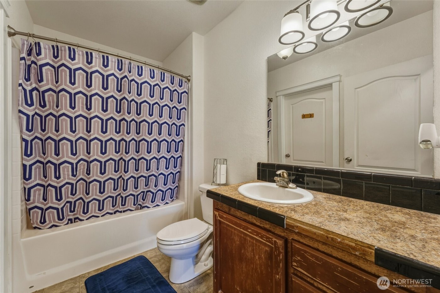 310 S 10th Avenue , Walla Walla, WA 99362