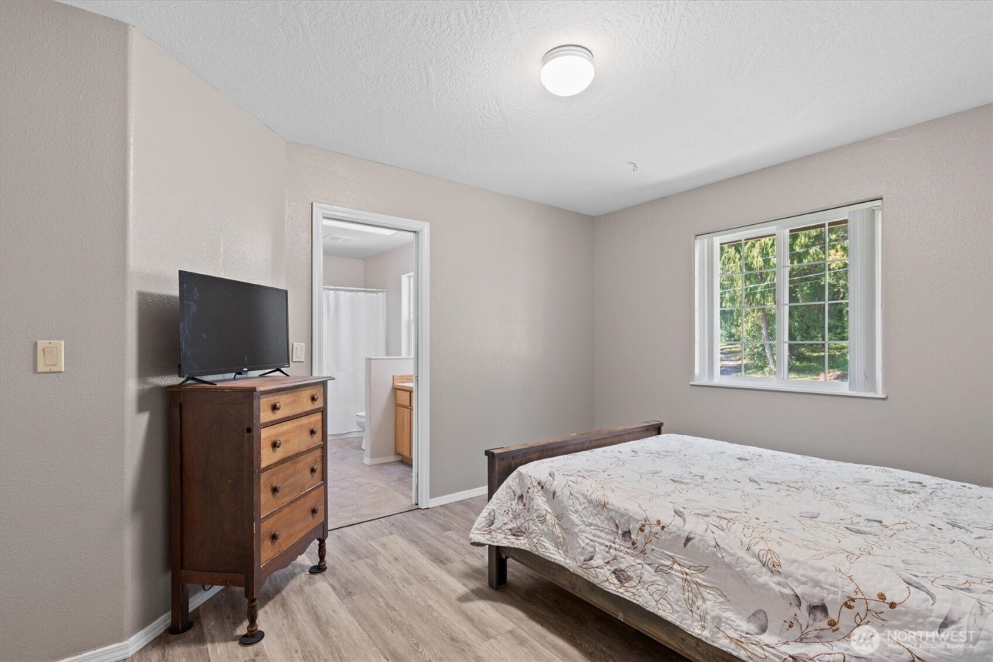 132 Lone Oak Road , Longview, WA 98632