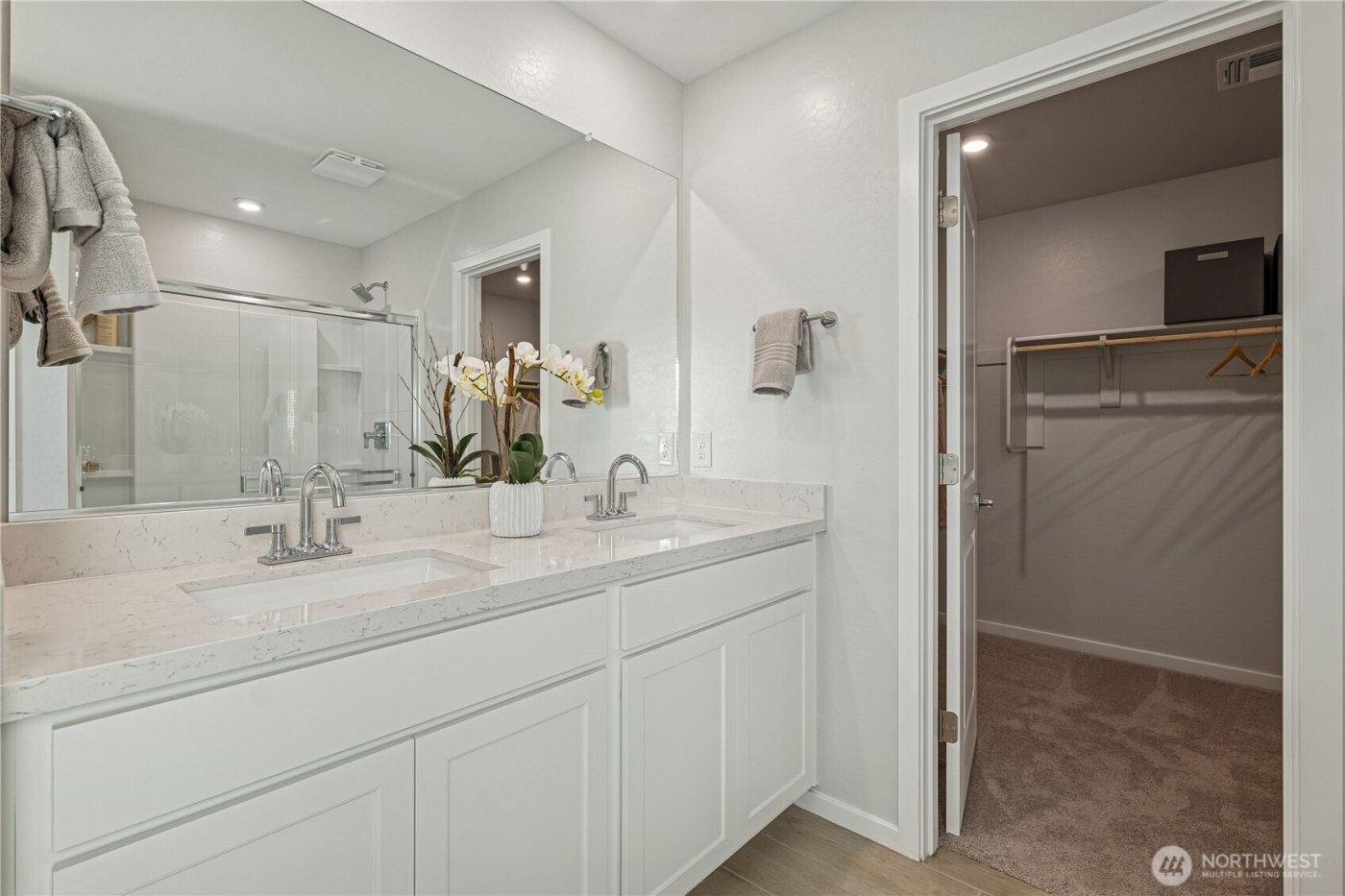 9816 Ferns Loop SE, Yelm, WA 98597