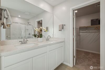 9816 Ferns Loop SE, Yelm, WA 98597 - Photo 8