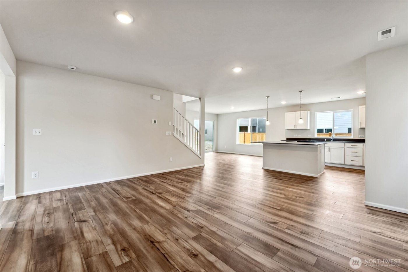 9840 Ferns Loop SE, Yelm, WA 98597