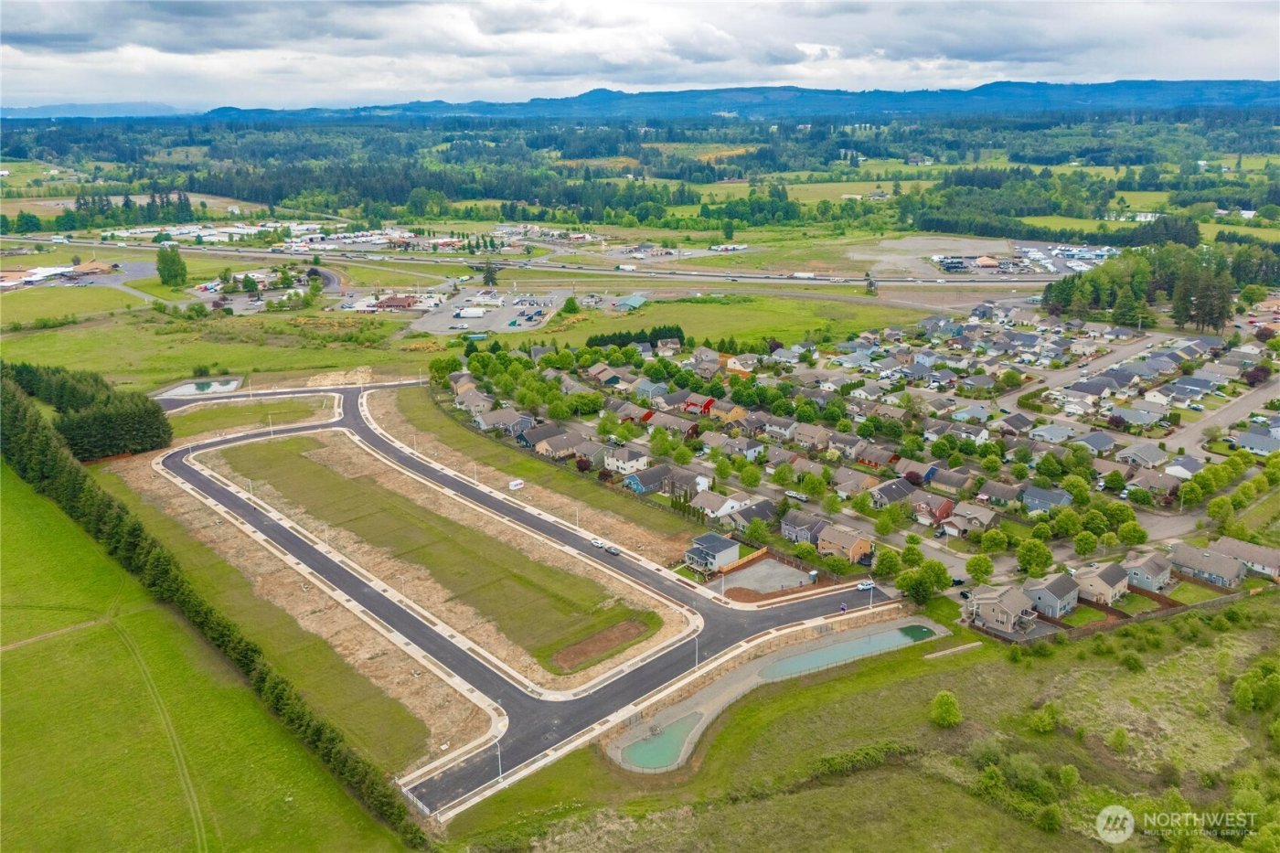 129 Willowbrook Drive , Chehalis, WA 98532