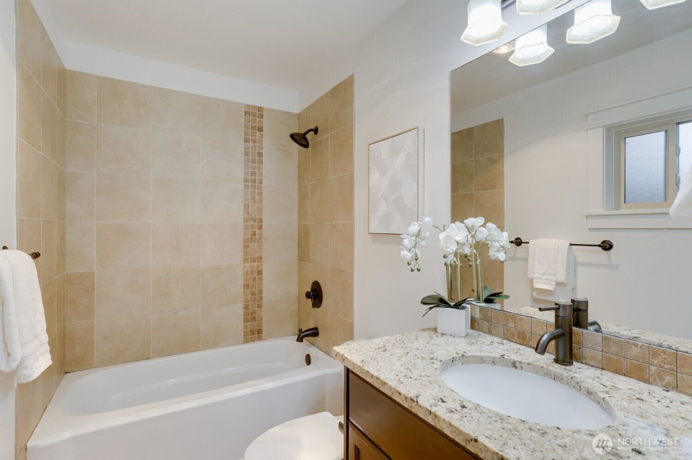 3635 Evanston Avenue N #B, Seattle, WA 98103