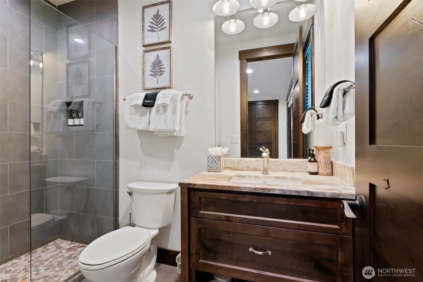 4611 Swiftwater Drive , Cle Elum, WA 98922