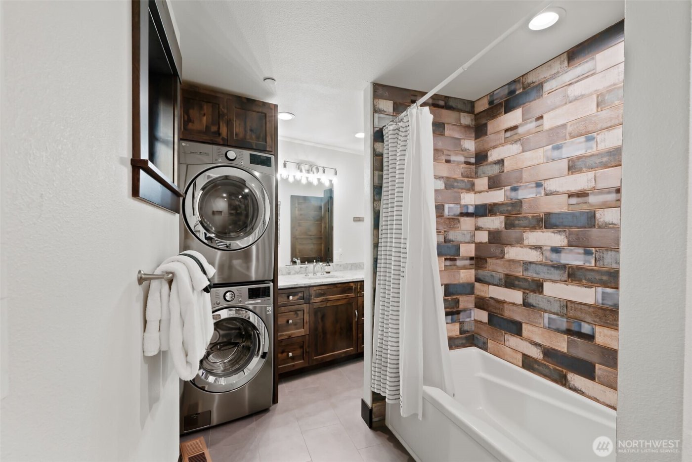 4611 Swiftwater Drive , Cle Elum, WA 98922