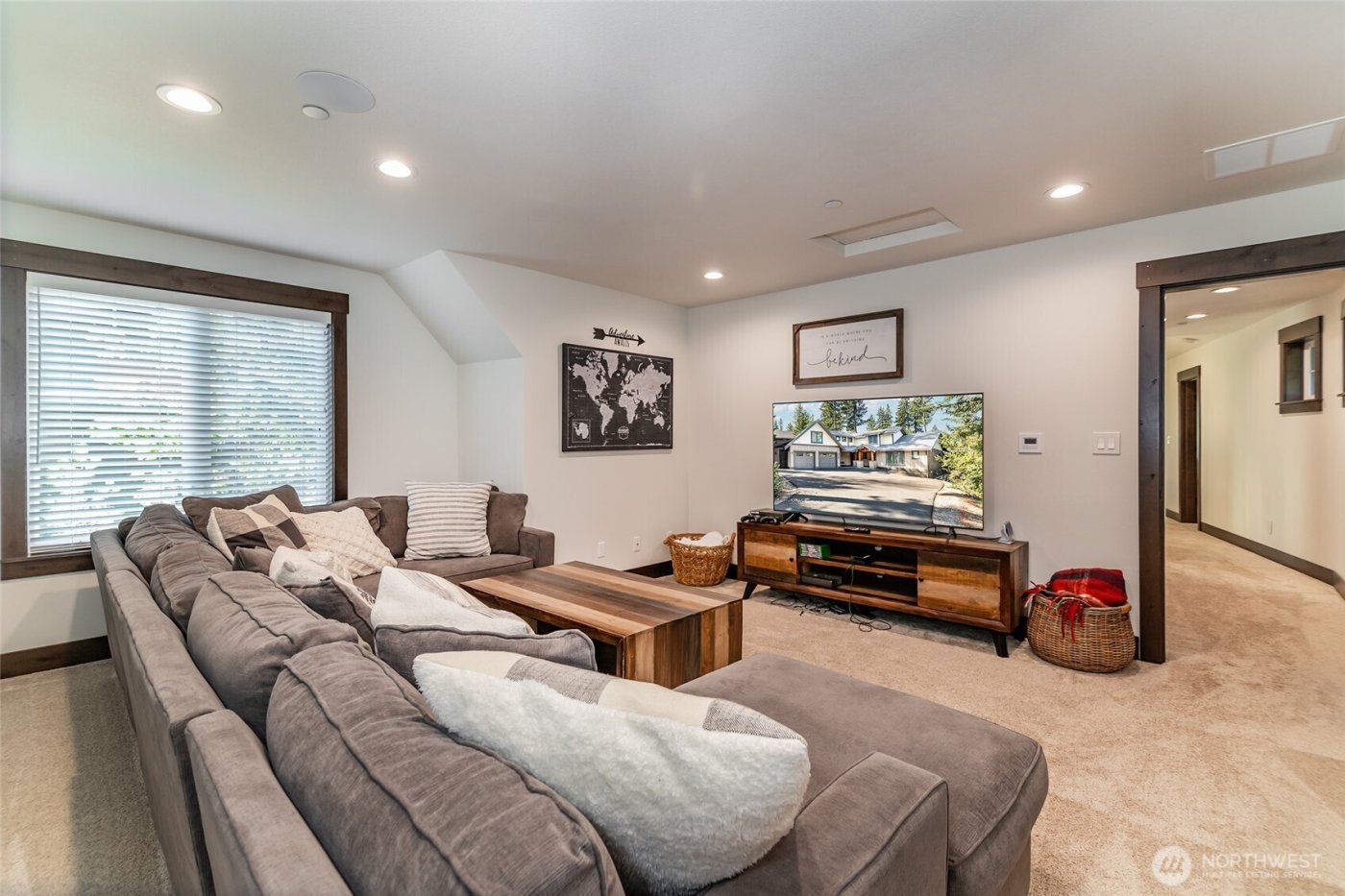 4611 Swiftwater Drive , Cle Elum, WA 98922