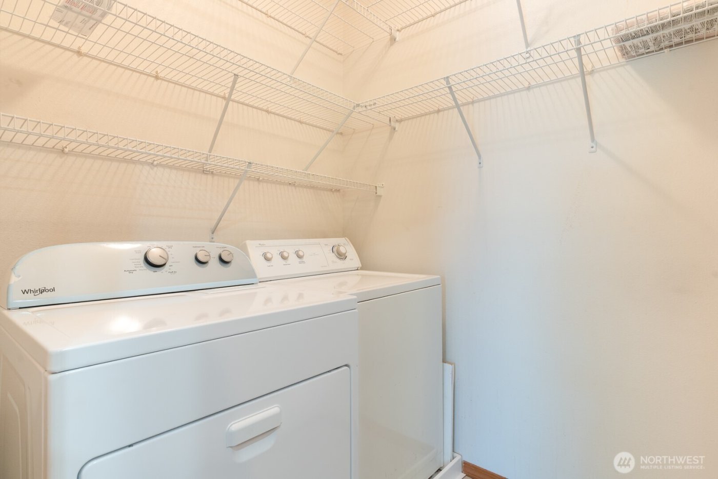 1855 Trossachs Boulevard SE #205, Sammamish, WA 98075-8072