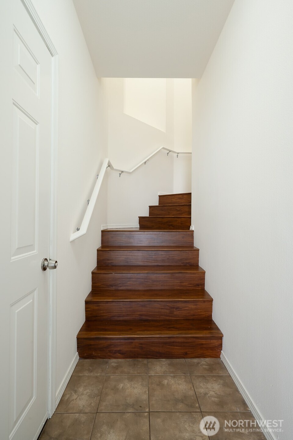 1855 Trossachs Boulevard SE #205, Sammamish, WA 98075-8072