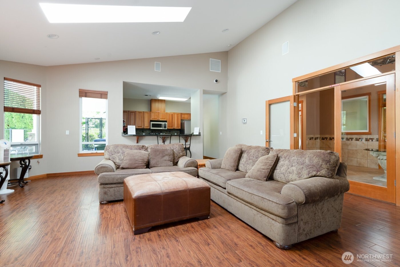 1855 Trossachs Boulevard SE #205, Sammamish, WA 98075-8072