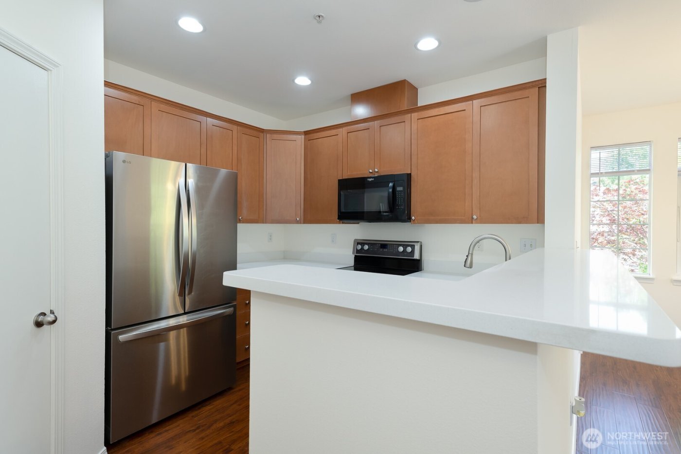 1855 Trossachs Boulevard SE #205, Sammamish, WA 98075-8072