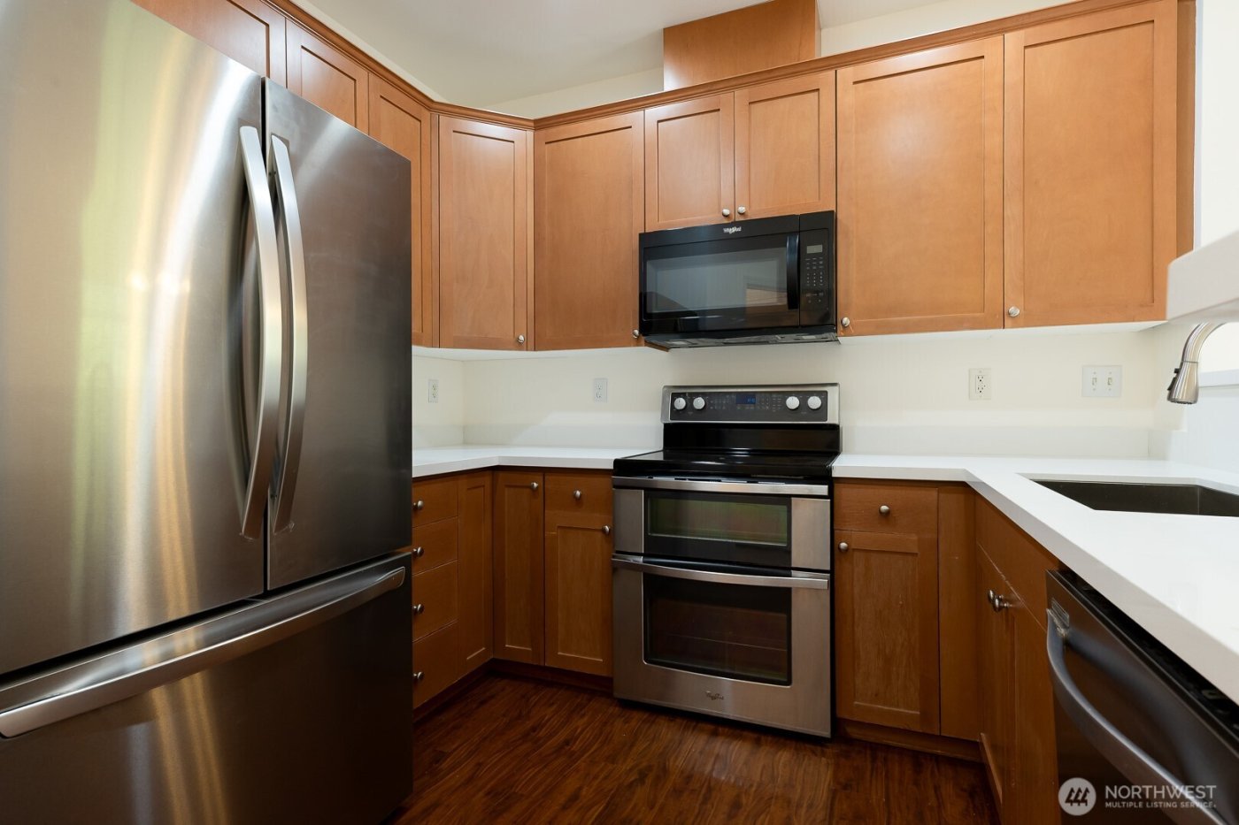 1855 Trossachs Boulevard SE #205, Sammamish, WA 98075-8072