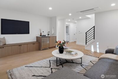 2515 35th Avenue W, Seattle, WA 98199 - Photo 15