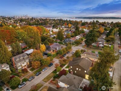 2515 35th Avenue W, Seattle, WA 98199 - Photo 2