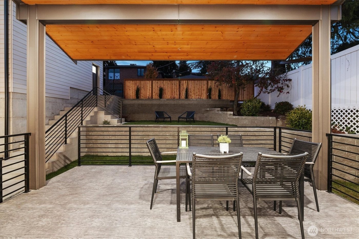 2515 35th Avenue W, Seattle, WA 98199