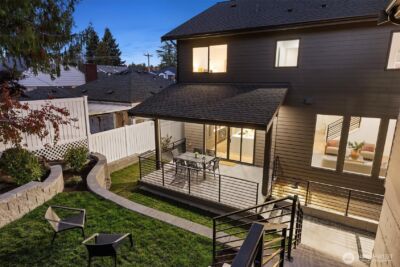 2515 35th Avenue W, Seattle, WA 98199 - Photo 33