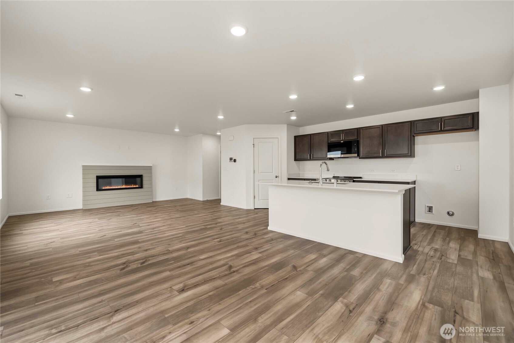 120 Willowbrook Drive , Chehalis, WA 98532