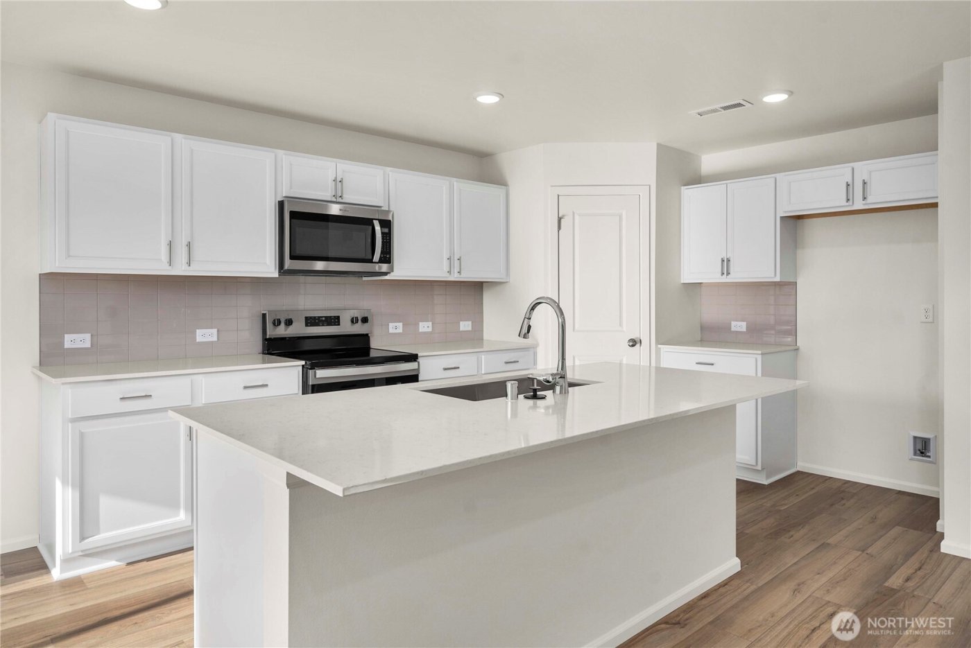 117 Willowbrook Drive , Chehalis, WA 98532