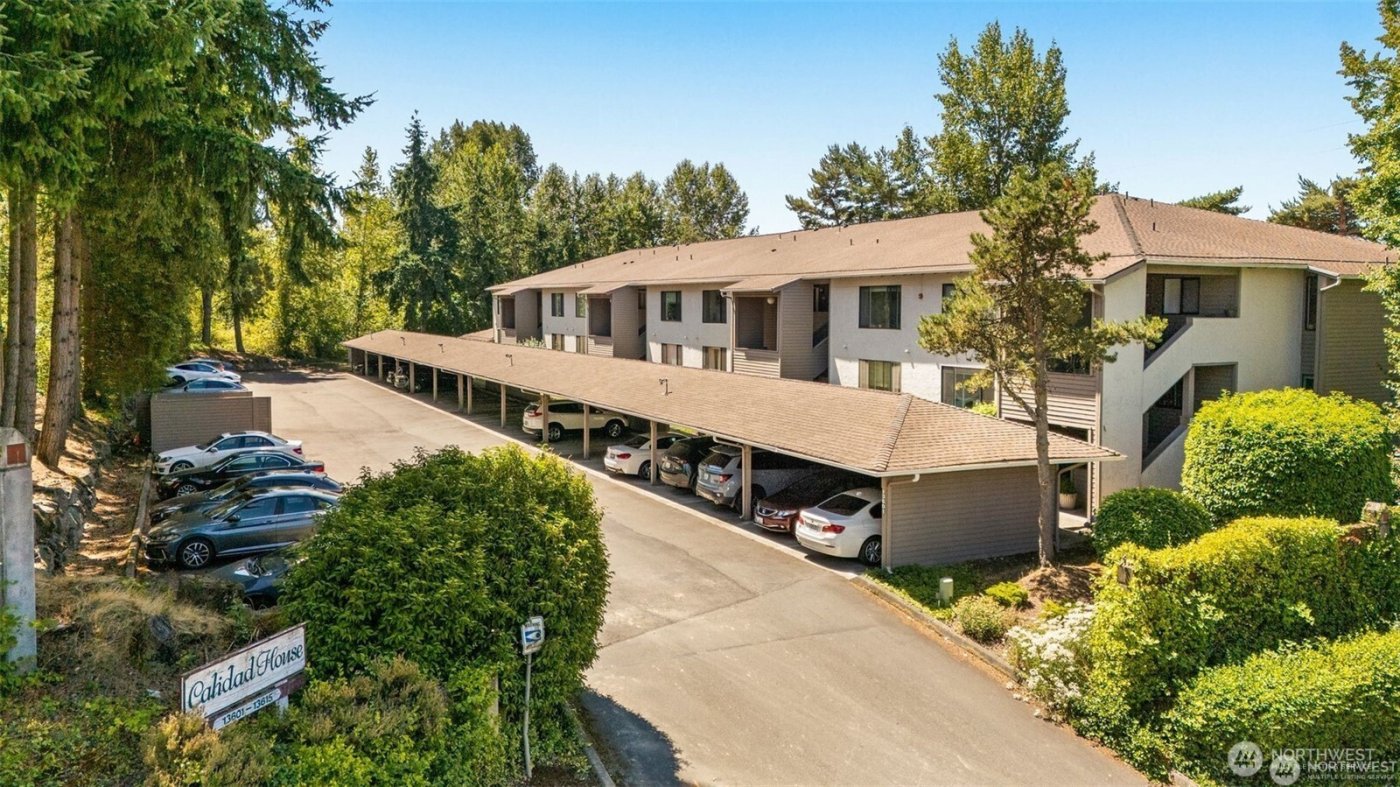 13611 NE 8th Street #106, Bellevue, WA 98005