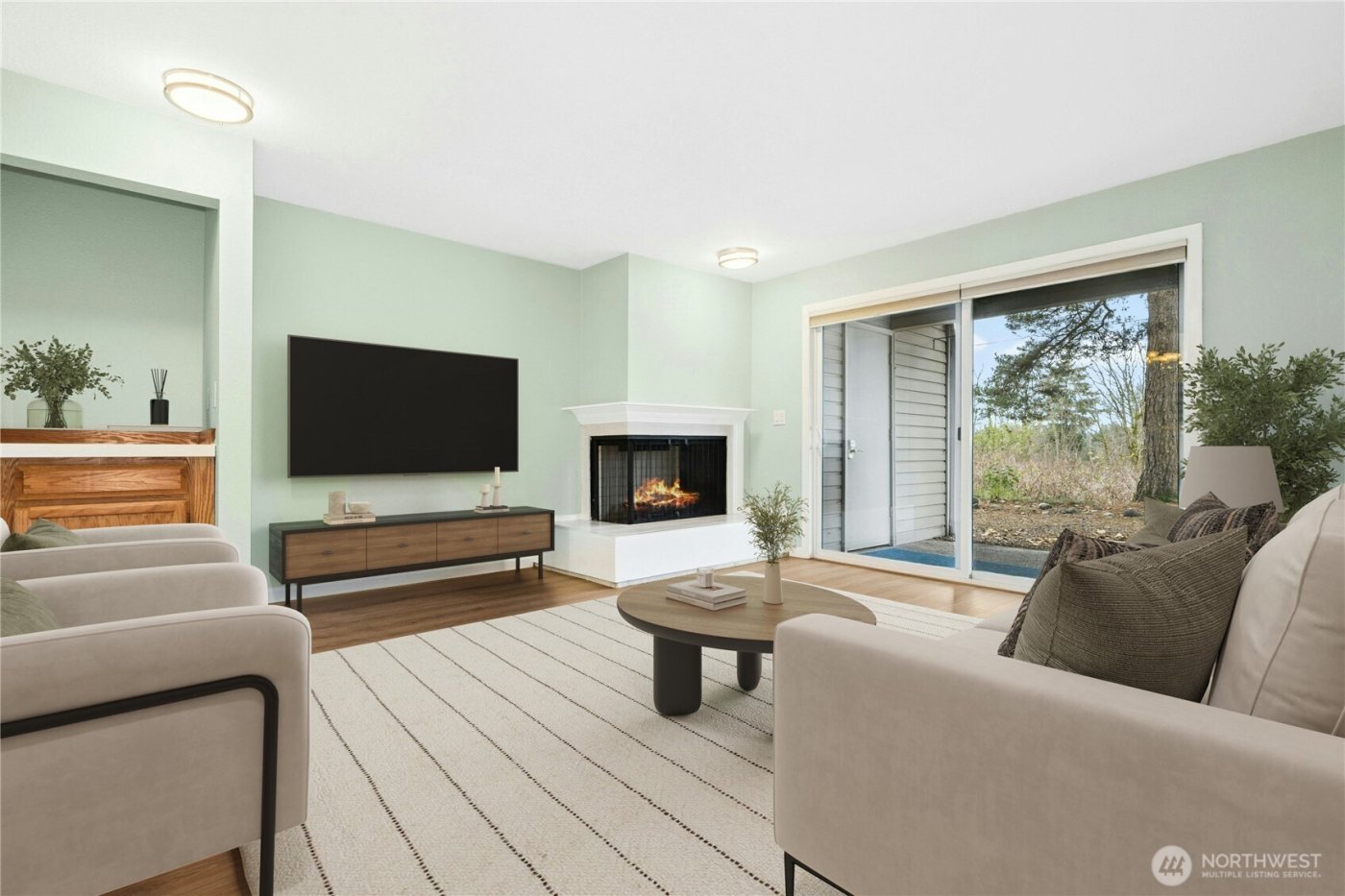 13611 NE 8th Street #106, Bellevue, WA 98005